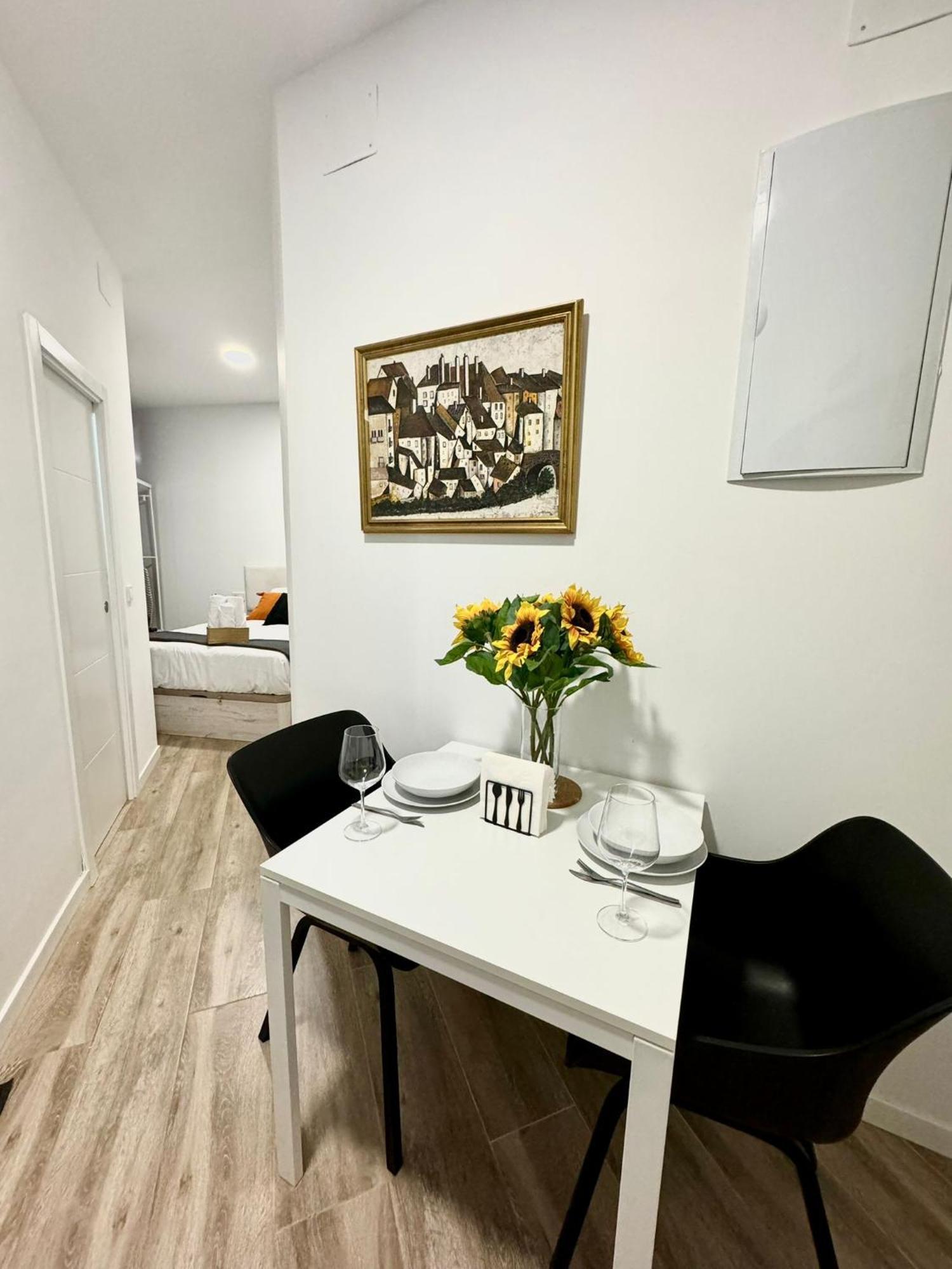 Apartamentos Madrid Connection - Universidad By Oshun Apartments エクステリア 写真